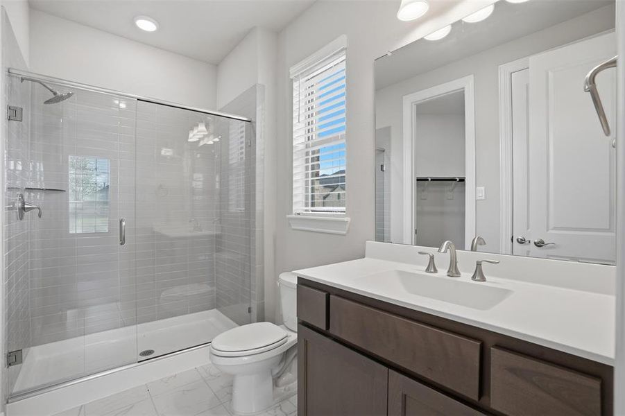 Furnished interior view inside a new home in , Wylie (Image 17).