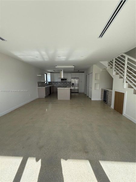 Spacious, unfurnished interior of a new home in , Key Largo (Image 36). Spacious, unfurnished interior of a new home in , Key Largo (Image 36).