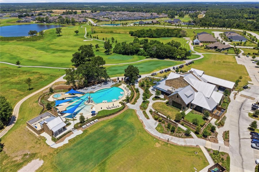 Community amenities in , Willis (Image 24).