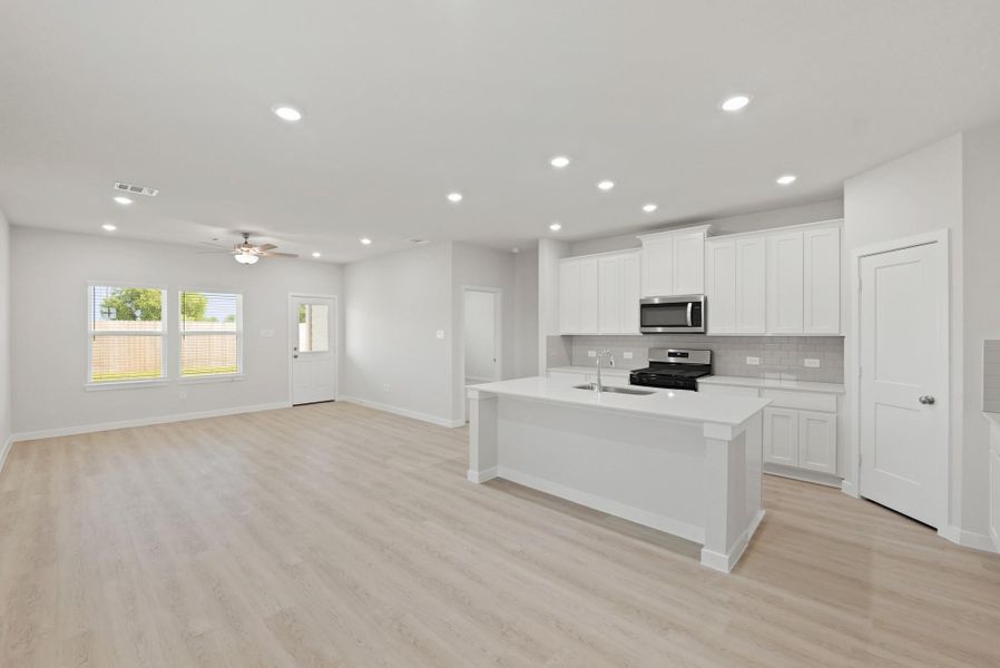 Image 31 of a home in River Ranch Trails.