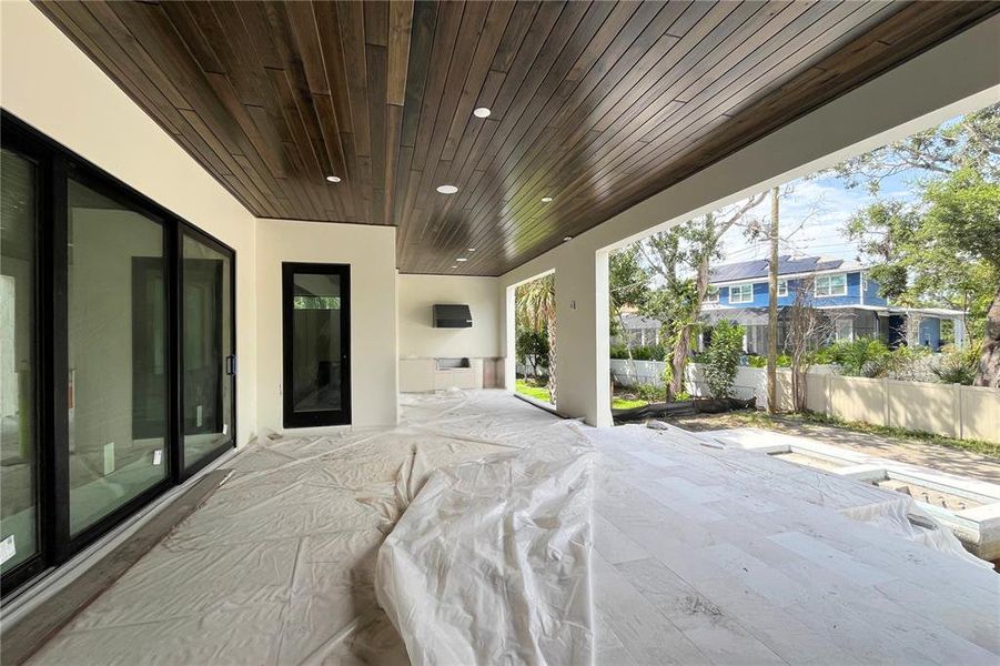 Lanai | 7/15/2025 Lanai | 7/15/2025