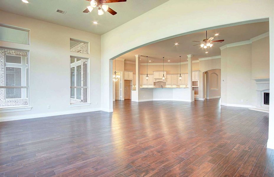 Representative unfurnished interior of a home built from the 3710 by Ravenna Homes in Artavia 70′, Conroe (Image 30).