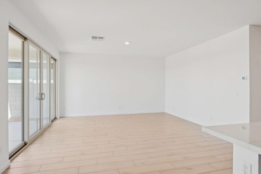 Great room with 4 panel slider upgrade. Finishes and options may vary by community. Great room with 4 panel slider upgrade. Finishes and options may vary by community.