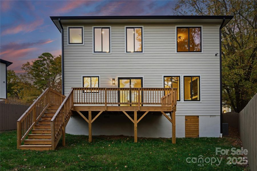 Exterior details and patio area of a home in , Charlotte (Image 4).