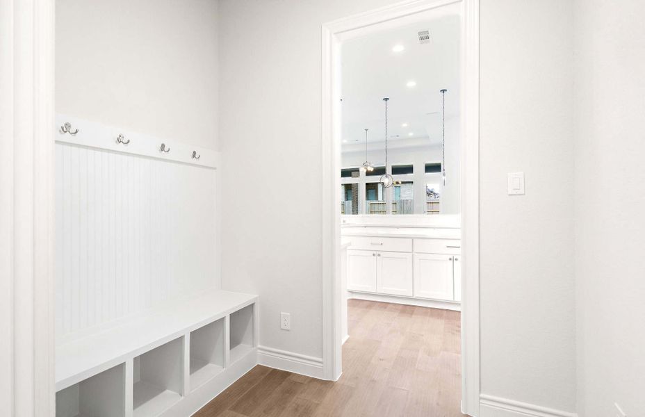 Representative unfurnished interior of a home built from the 3049AU by Ravenna Homes in Audubon 60′, Magnolia (Image 35).