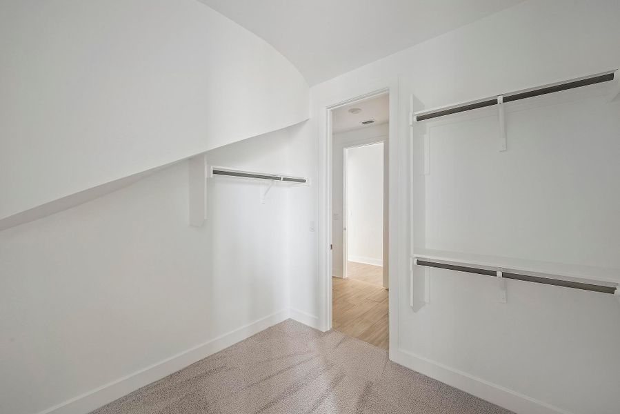 Spacious, unfurnished interior of a new home in Flora - 60', Hutto (Image 26).