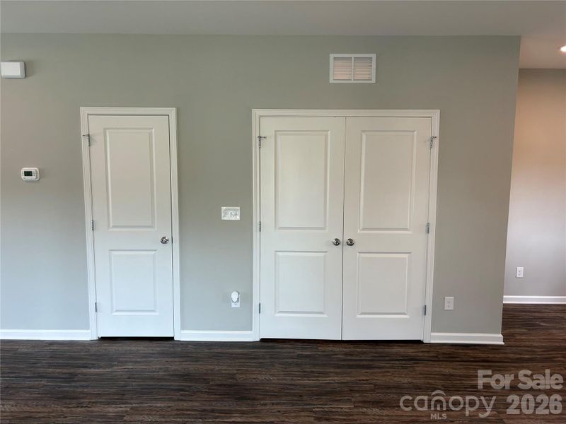 Spacious, unfurnished interior of a new home in , Gastonia (Image 8).