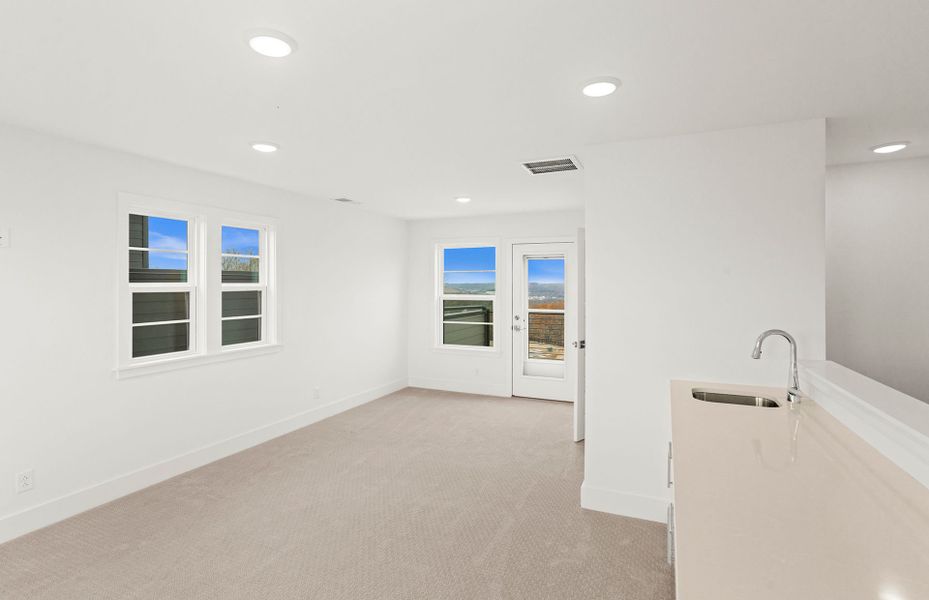 Spacious, unfurnished interior of a new home in Skyline, Nashville (Image 39). Spacious, unfurnished interior of a new home in Skyline, Nashville (Image 39).