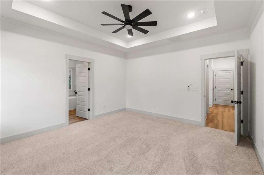 Spacious, unfurnished interior of a new home in , Covington (Image 36).