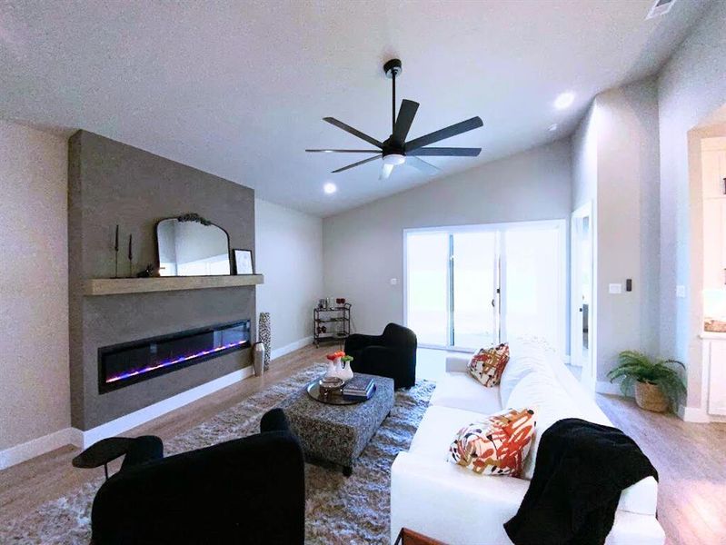 Furnished interior view inside a new home in , Dallas (Image 8).