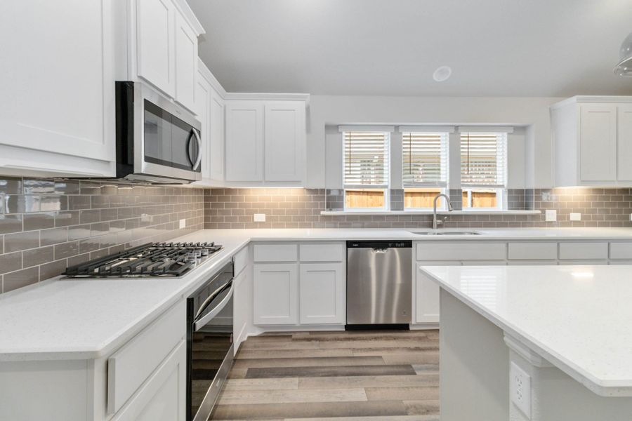 Representative furnished interior of a home built from the McKinney by Pacesetter Homes in Creekview Meadows, Pilot Point (Image 8). Representative furnished interior of a home built from the McKinney by Pacesetter Homes in Creekview Meadows, Pilot Point (Image 8).