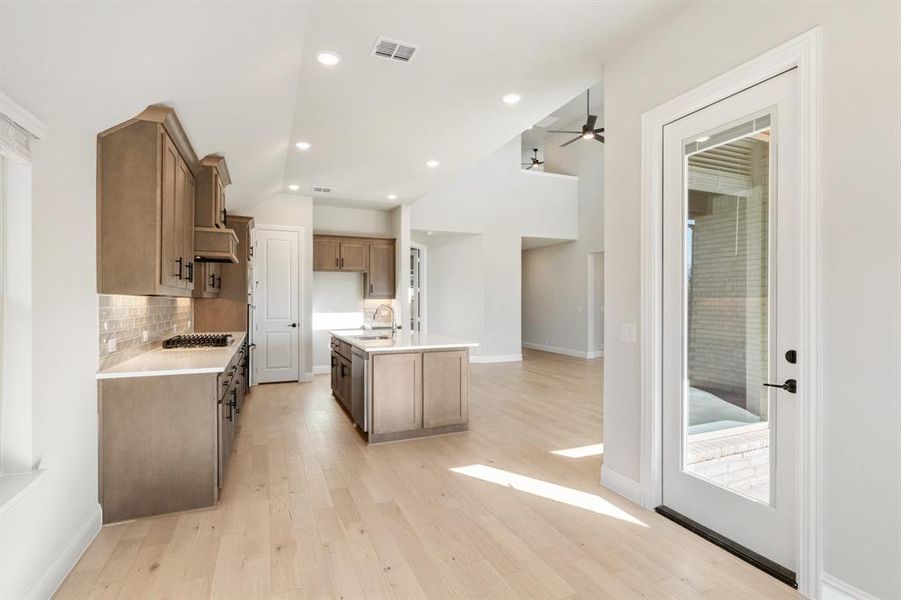 Furnished interior view inside a new home in Timberbrook, Justin (Image 29).
