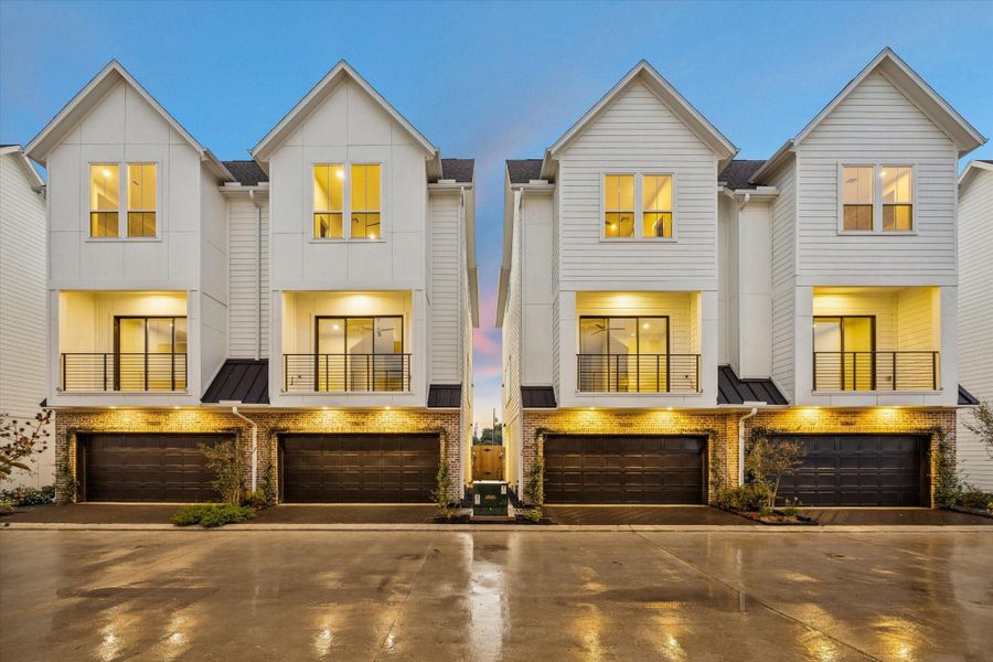 Image 29 of a home in Willowbend Point.