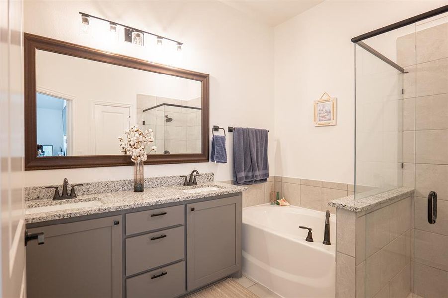 Furnished interior view inside a new home in The Oasis at North Grove 60-70, Waxahachie (Image 14). Furnished interior view inside a new home in The Oasis at North Grove 60-70, Waxahachie (Image 14).