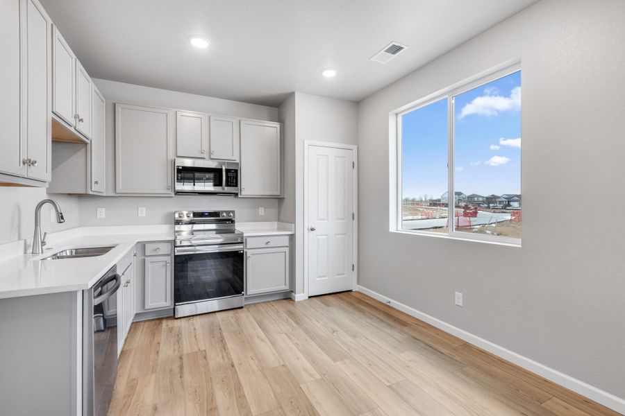 Furnished interior view inside a new home in Pintail Commons at Johnstown Village, Johnstown (Image 4).