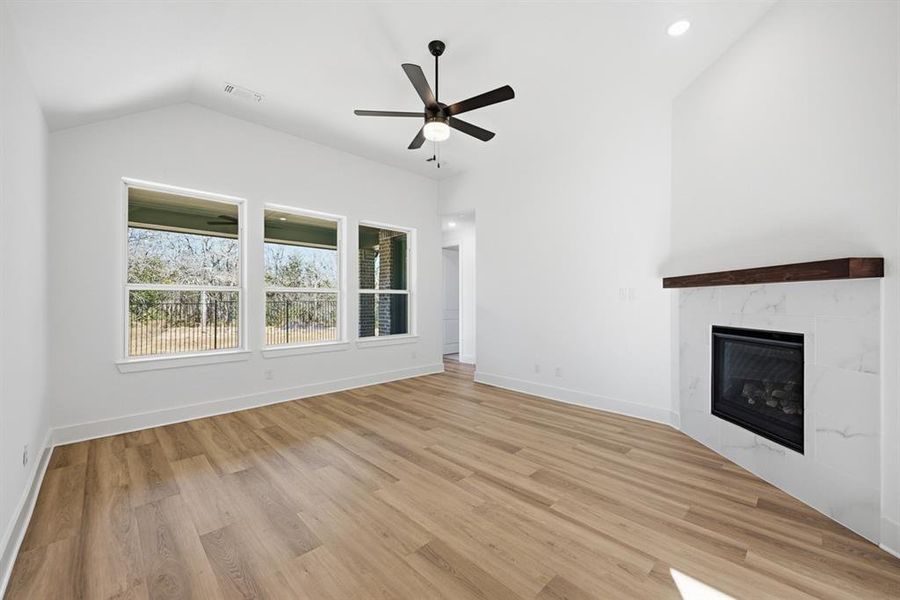 Spacious, unfurnished interior of a new home in Gateway Village - The Reserve, Denison (Image 15).