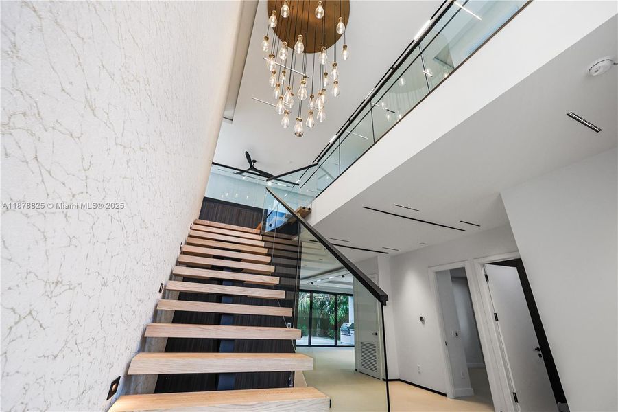 Image 29 of a home in .