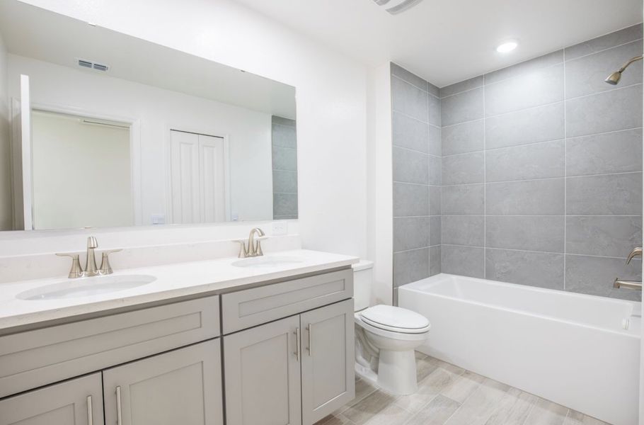 Furnished interior view inside a new home in Orchid Cove, Bokeelia (Image 3). Furnished interior view inside a new home in Orchid Cove, Bokeelia (Image 3).