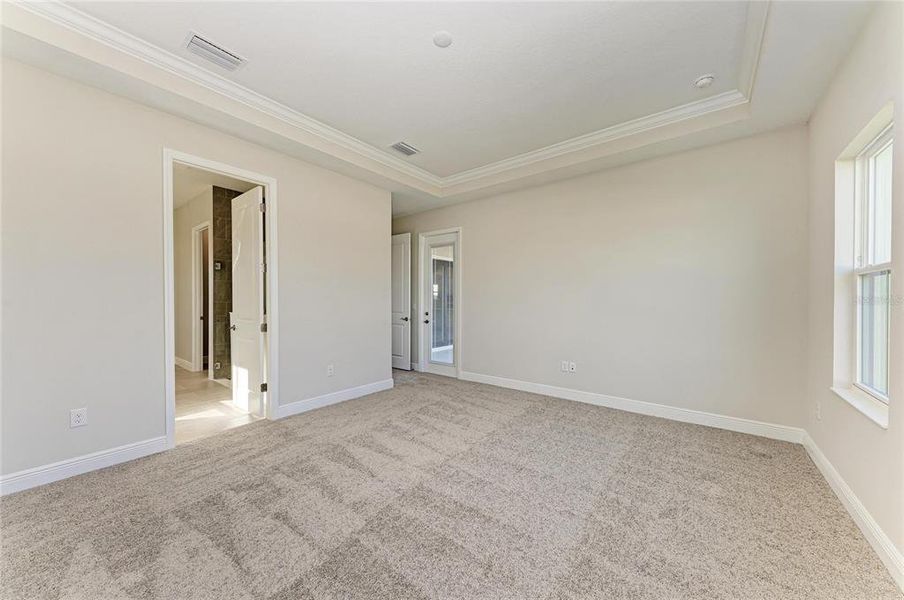 Spacious, unfurnished interior of a new home in Oakfield, Parrish (Image 17).