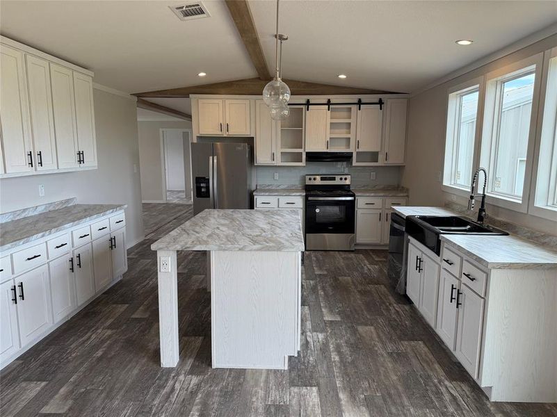 Furnished interior view inside a new home in , Weatherford (Image 4).