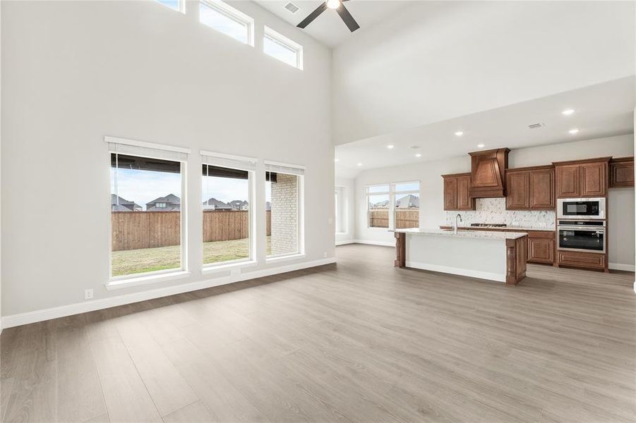 Spacious, unfurnished interior of a new home in Somerset Classic 70s & 80s, Mansfield (Image 35).