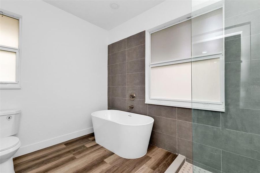 Furnished interior view inside a new home in , Punta Gorda (Image 11).