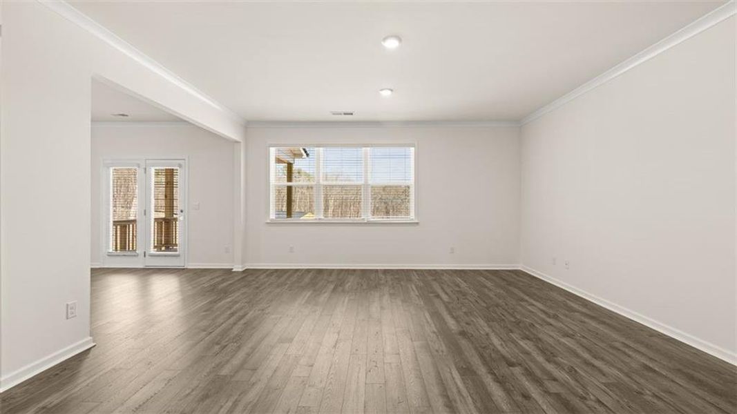 Spacious, unfurnished interior of a new home in Kingston Ranch at Lake Oconee, Buckhead (Image 34).
