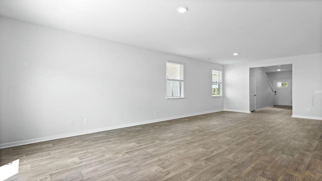 Spacious, unfurnished interior of a new home in Pine Hills at Cane Bay, Summerville (Image 27).