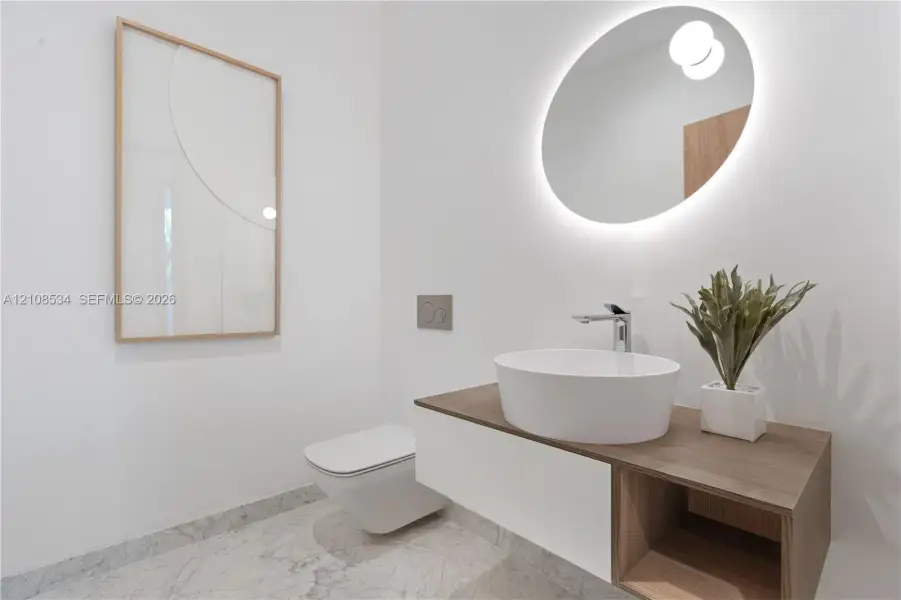 Furnished interior view inside a new home in Onda, Bay Harbor Islands (Image 11).