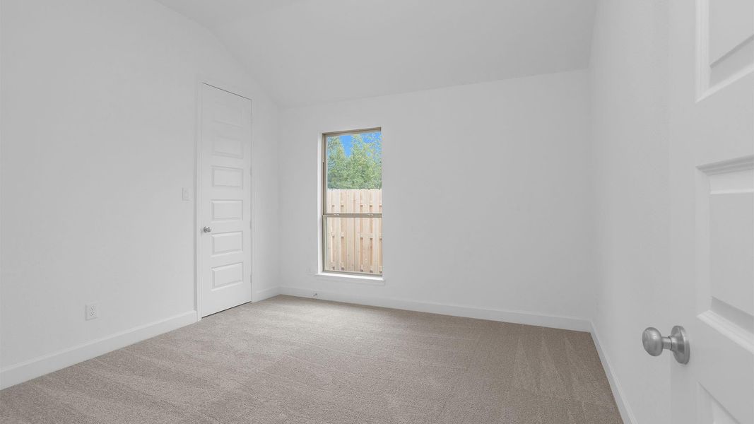 Spacious, unfurnished interior of a new home in COLTON, Todd Mission (Image 8).