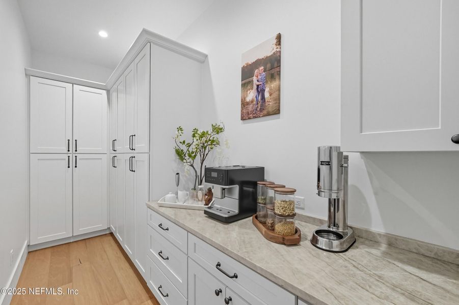 Furnished interior view inside a new home in , Ponte Vedra Beach (Image 9).