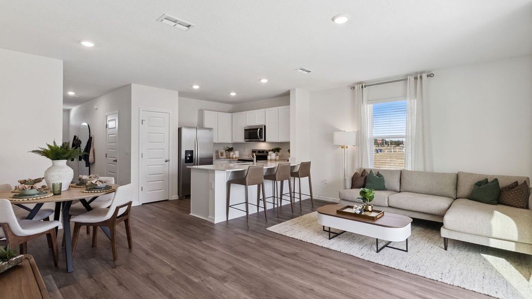 Furnished interior view inside a new home in Summerlin at Hawthorne Ranch, Lakeland (Image 13).