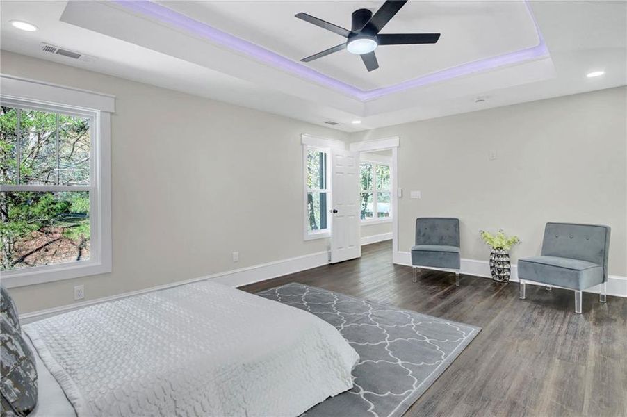 Spacious, unfurnished interior of a new home in , Atlanta (Image 24).