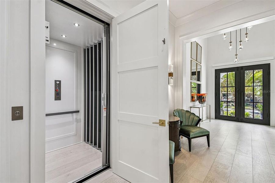 Furnished interior view inside a new home in , Tampa (Image 13).