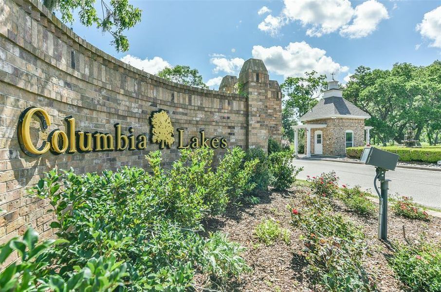 Front exterior of a new home in , West Columbia, TX, highlighting curb appeal (Image 25). Front exterior of a new home in , West Columbia, TX, highlighting curb appeal (Image 25).