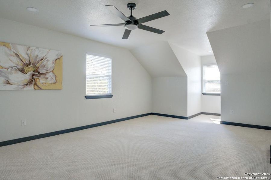 Spacious, unfurnished interior of a new home in , Natalia (Image 20). Spacious, unfurnished interior of a new home in , Natalia (Image 20).