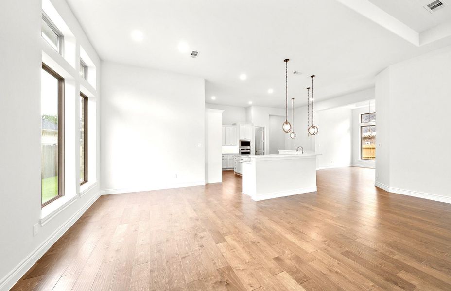 Spacious, unfurnished interior of a new home in Audubon 60′, Magnolia (Image 23).