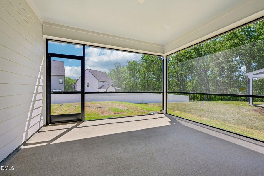 51-web-or-mls-Ken Dr-S2304-051