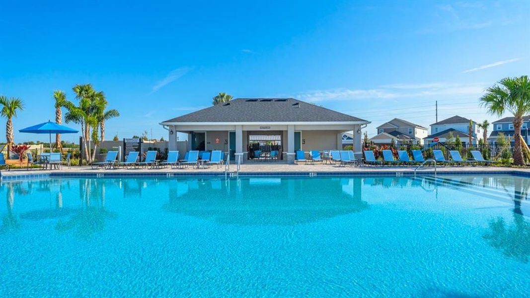 Community amenities in Indigo Creek, Apollo Beach (Image 83).