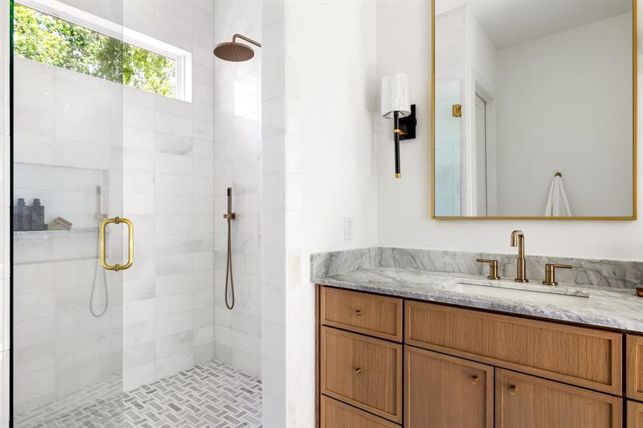 Furnished interior view inside a new home in , Dallas (Image 4).