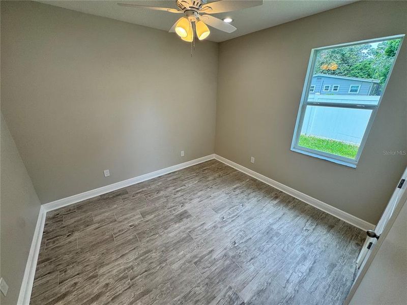Spacious, unfurnished interior of a new home in , Dade City (Image 41).