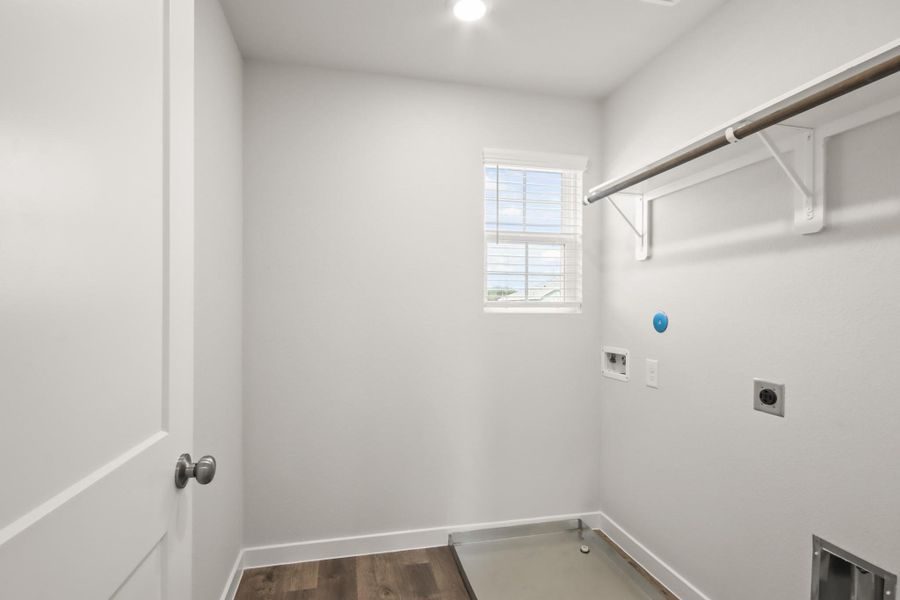 Spacious, unfurnished interior of a new home in Northpark South, Porter (Image 11). Spacious, unfurnished interior of a new home in Northpark South, Porter (Image 11).