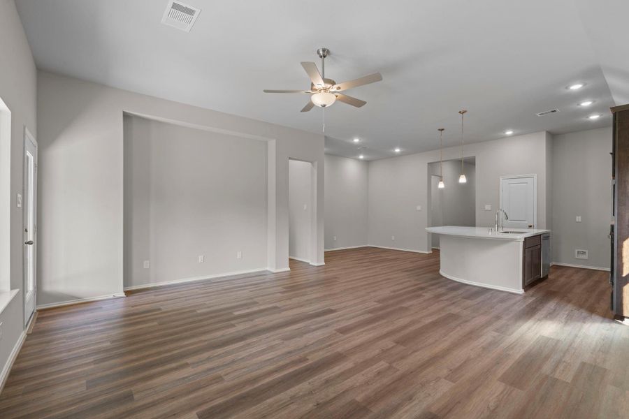 Spacious, unfurnished interior of a new home in , Spring (Image 18). Spacious, unfurnished interior of a new home in , Spring (Image 18).