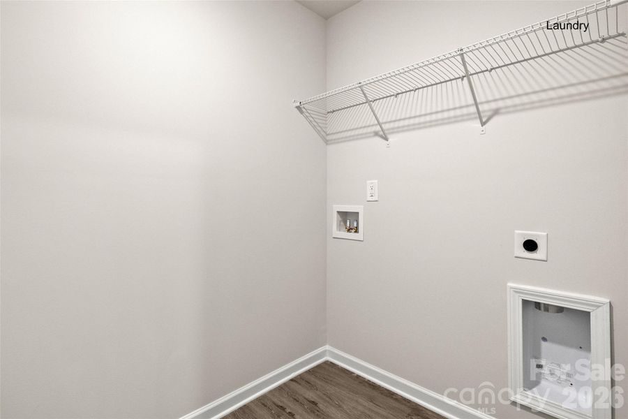 Spacious, unfurnished interior of a new home in , Lancaster (Image 19).