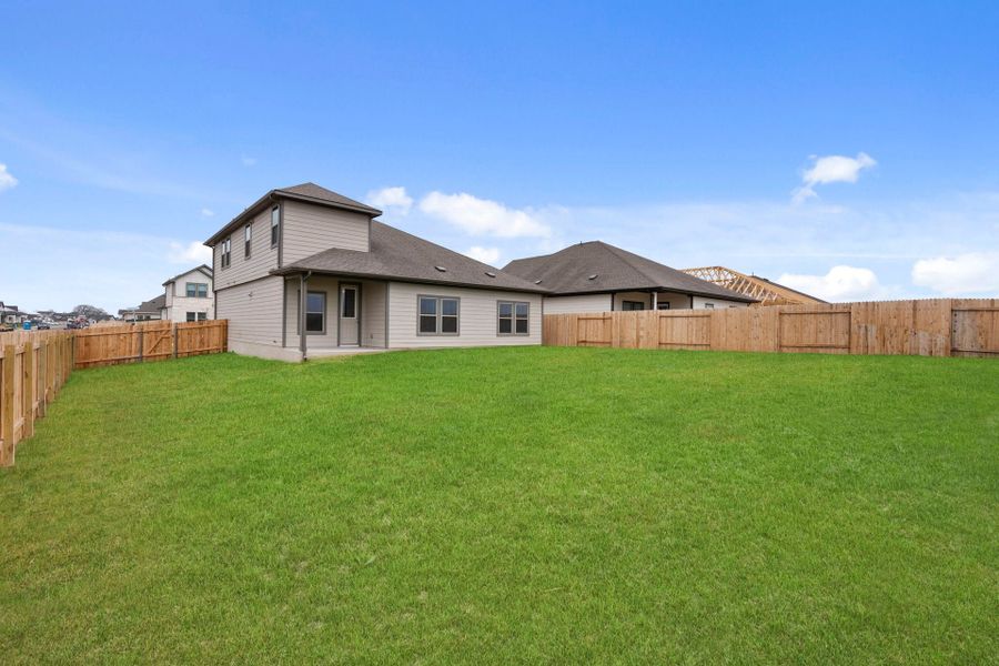 2,341sf New Home in Cedar Creek, TX.  - Slide 4