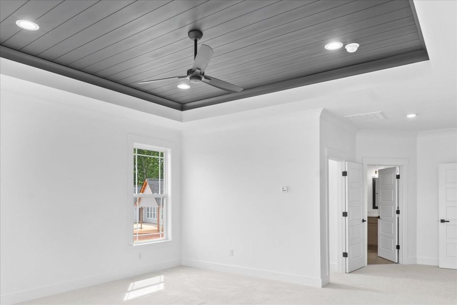 Representative unfurnished interior of a home built from the Converse Elite by Enchanted Homes in Pointe Summit, Slater-Marietta (Image 25).