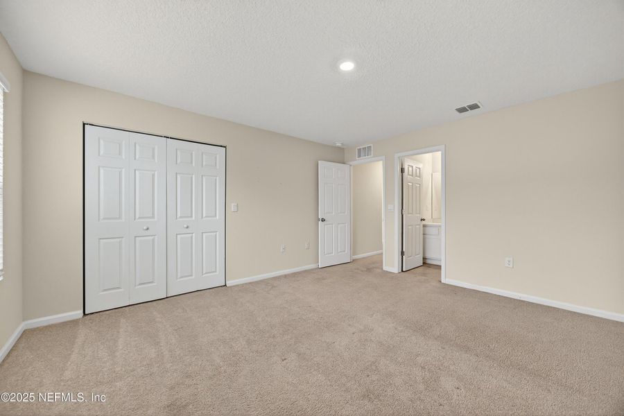 Spacious, unfurnished interior of a new home in , St. Augustine (Image 16).