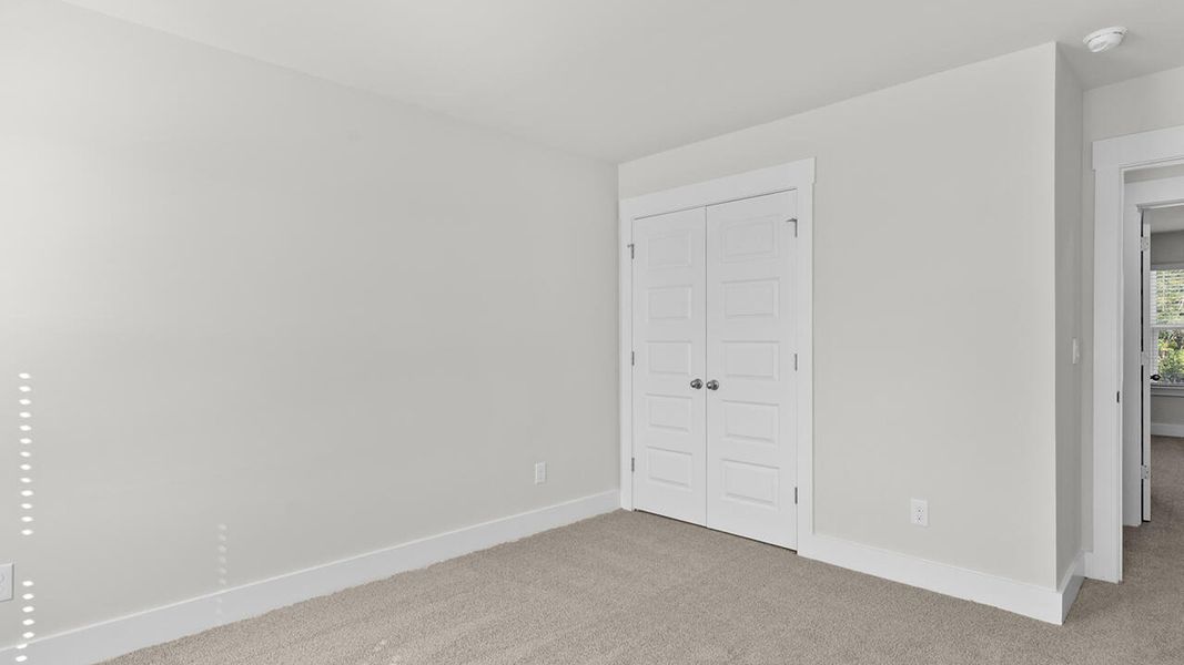 Spacious, unfurnished interior of a new home in Grayson Park, Leland (Image 31).