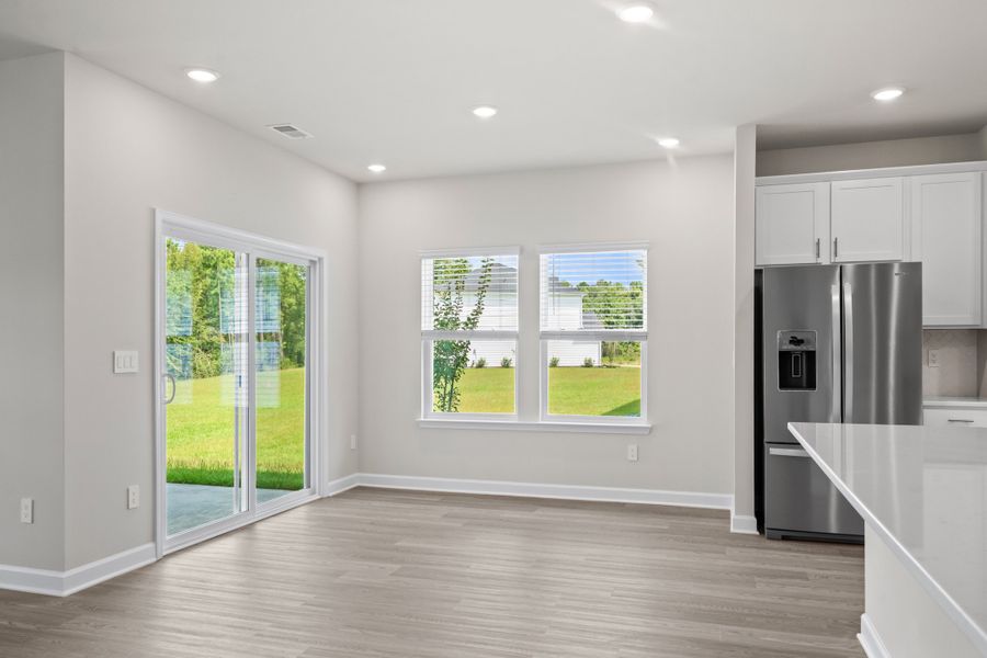 Spacious, unfurnished interior of a new home in Cypress Ridge - The Coastline Series, Longs (Image 19).