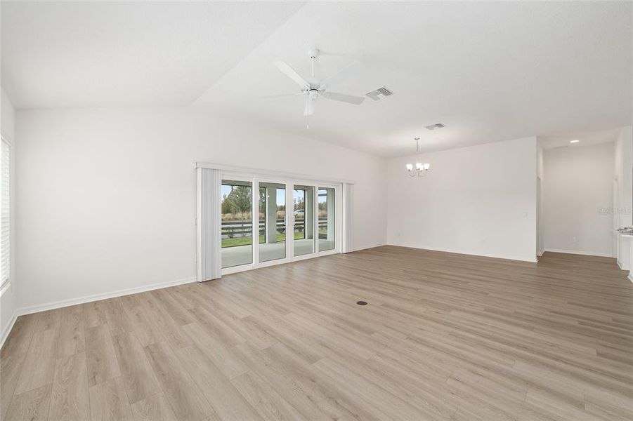 Spacious, unfurnished interior of a new home in , The Villages (Image 34).